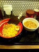 「四天王ラーメン つけ麺」@ラーメン四天王 田町店の写真