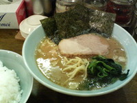 「らーめん（全て普通）」@横浜家系ラーメン 家家家 錦糸町店の写真