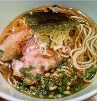 「芳醇煮干(醤油)+大蒜辛肉飯(760円+130円)」@喜元門 つくば東光台店の写真