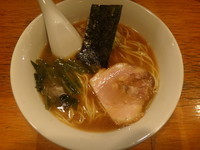 「魚沼三元豚コクのらぁめん(800円)」@らぁめん一二三 那由多の写真