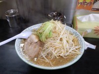 「ぎ郎、大盛、野菜増し」@らーめん ぎょうてん屋 町田店の写真