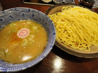 「トリ白湯つけ麺　中盛（780円）」@つけ麺 大臣 宇田川町店の写真