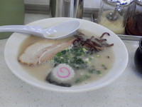 「とんこつラーメン￥６３０」@NARUTOの写真