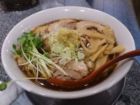 「肉そば大盛り」@三匹の子ぶた 埼大通り店の写真