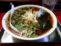 「ラーメン+ぎようざ+ライス」@旨み醤油らーめん 孔明の写真