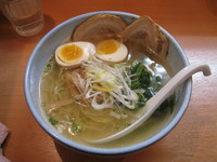 「特製俺流塩らーめん：850円」@俺流塩ラーメン 中目黒店の写真