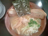 「特製鶏だし塩ラーメン 炙りチャーシュー」@らーめんなが田の写真