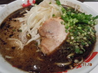 「ラーメン 700円 ＋ 味付玉子 100円」@なんつッ亭 水戸店の写真