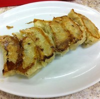 「餃子（￥210）」@餃子の王将 JR高槻店の写真