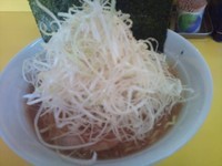 「ネギラーメン（白ネギ）麺カタメ」@大黒家製麺 梅田橋店の写真