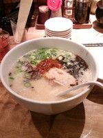 「赤丸ランチ８５０円＋替え玉１２０円」@博多一風堂 上野広小路店の写真