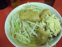 「小豚(800円)」@ラーメン二郎 千住大橋駅前店の写真