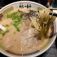 「特製ラーメン 380円」@豚骨らーめん 福の軒 秋葉原店の写真