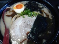 「塩豚骨ラーメン＋鰹香味油」@活力豚骨ラーメン 大成屋の写真