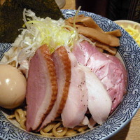 「汁なし鶏白湯そば 780円 + チーズ + 黒烏龍茶」@麺屋 一燈の写真