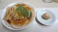 「ネギバラチャーシューメン（800円）＋煮卵（50円）」@麺くい亭の写真