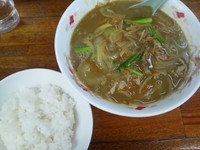 「カレーらーめん700円＋半ライス150円」@蝦夷 清瀬店の写真