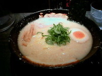 「濃厚塩とんこつ」@麺屋 風火 草津元店の写真