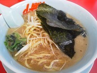 「醤油ネギラーメン（硬め）￥690+半ライス￥110」@ラーメン山岡家 明石店の写真