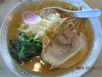 「手打ちラーメン　630円」@佐野山銀 本店の写真