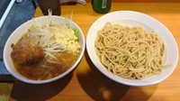 「小つけ麺（850円）ヤサイ少なめニンニク」@ラーメン二郎 八王子野猿街道店2の写真