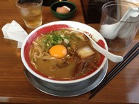 「肉入り徳島ラーメン（こってり）」@ラーメン東大 沖浜店の写真