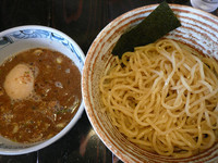 「煮魚出汁つけめん ¥800」@つけめん 美豚 蓮田店の写真