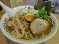 「中華そば （中） 700円」@らー麺Chopの写真