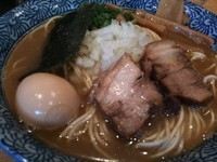 「ニボやん2号(大盛）780円＋味玉100円＋小ライス50円」@麺屋 一燈の写真