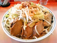 「豚入りらーめん（ニンニクヤサイアブラ）」@麺屋 桐龍の写真