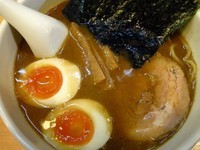 「味玉らーめん しょうゆ」@らーめん くうかいの写真