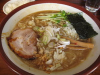 「中濃にぼし麺（中盛）850円＋小ライス100円」@大八車の写真