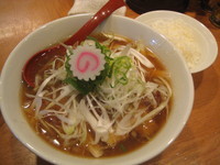 「ねき中華そば（大盛）880円＋ごはん100円」@月と鼈の写真