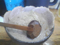 「ﾁｬｰｼｭｰ麺・醤油（背脂３）￥８００－」@チャッチャ系らーめん もん吉 伊勢崎支店の写真