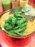 「ラーメン＋ニラ」@家系総本山 ラーメン吉村家の写真