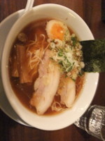 「和風魚介醤油ラーメン」@麺家 徳 アトレ川崎店の写真