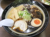 「房州醤油とんこつらーめん」@ラーメン道 房州 木更津店の写真