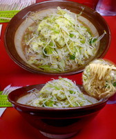 「麺マシ 大ラーメン 750円（750ｇ・ヤサイ）」@ラーメン二郎 仙台店の写真