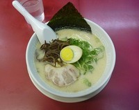 「ラーメン」@博多天神 新宿西口店の写真