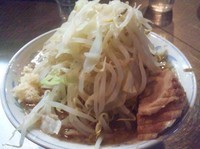 「らーめん（ニンニク少し）＋味付け玉子」@らーめん大 蒲田店の写真
