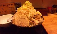 「ラーメン（醤油・並）＋限定肉＋クーポン味玉」@麺 たなかの写真
