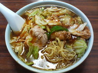 「生駒そば＋サービス半ライス」@生駒軒 扇橋の写真