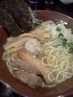 「特製鶏だし塩らーめん」@らーめんなが田の写真