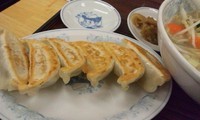 「タンメンセットの餃子」@ぎょうざの満洲 川越クレアモール店の写真