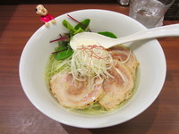 「限定塩ラーメン」@ビーハイブ ゲンキノモトの写真