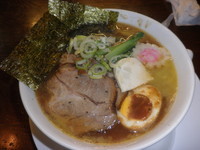 「洋風ラーメン（７９０円）」@Piatteの写真