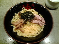 「油そば（並）＋にんにく０円」@東京油組総本店 赤坂見附組の写真