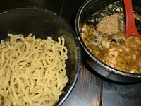 「強麺つけめん（並盛）　８００円」@まるとく本店の写真