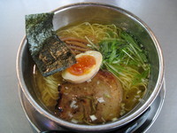 「塩らーめん(淡麗) / 炙りコロチャーシュー飯」@ZUND-BARの写真