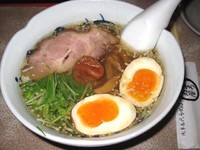 「梅しおらーめん　700円＋双子の味玉　100円」@与ろゐ屋の写真